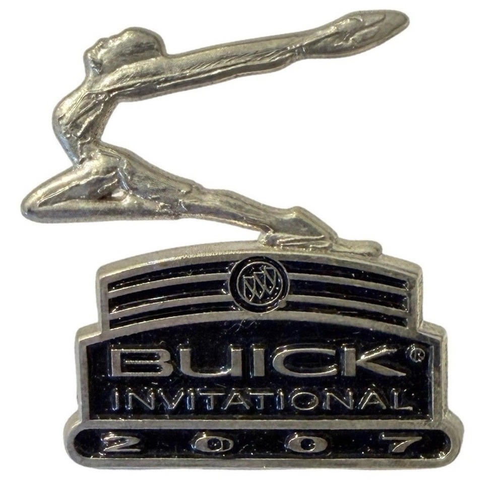 2007 Buick Invitational PGA Tour Golf Lapel Pin Silver Tone Collectible Badge